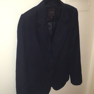 Limited Navy Blazer w pockets